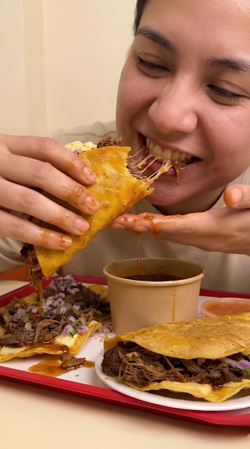 Tacos de birria de Taquería Hernández